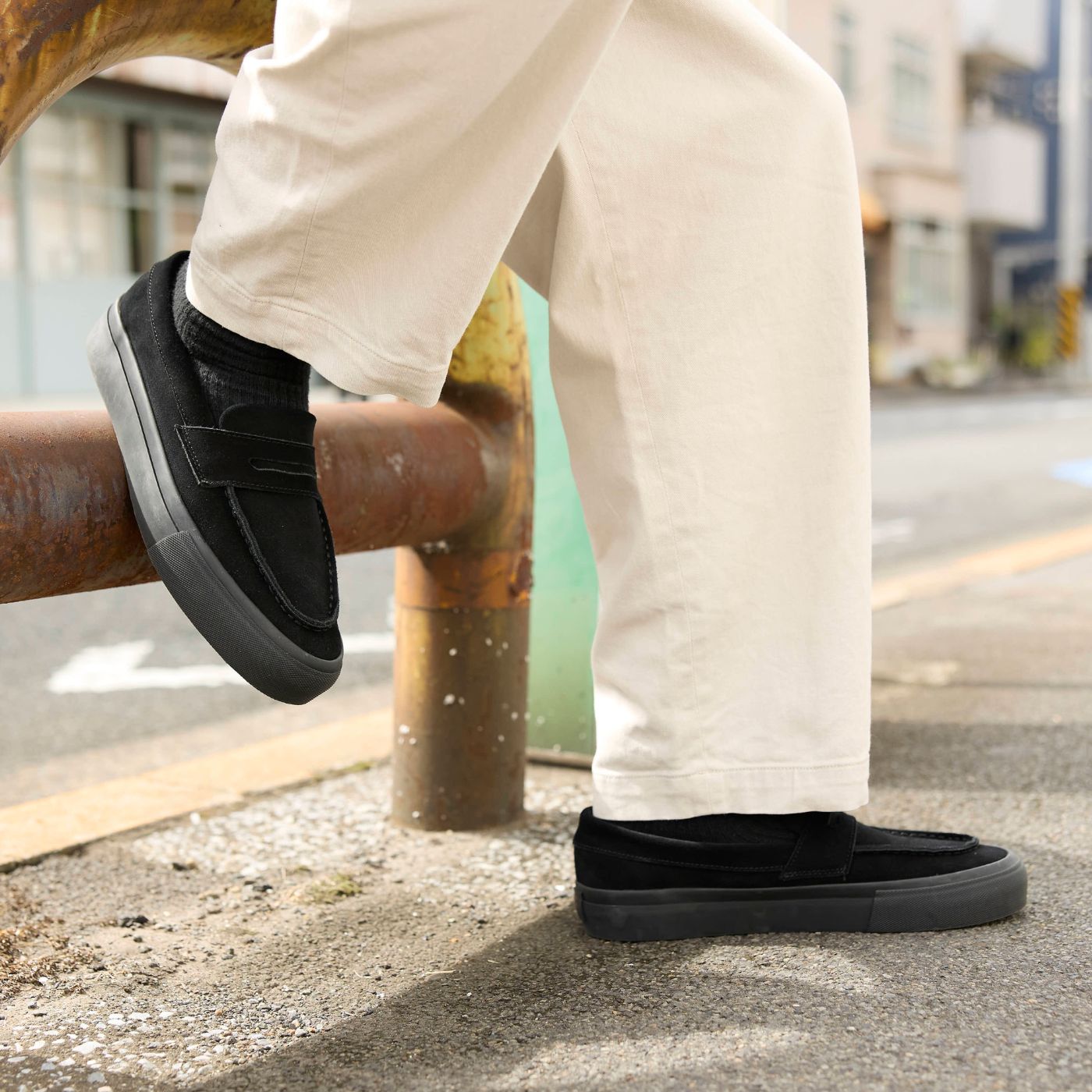 PENNY Suede Black Mono