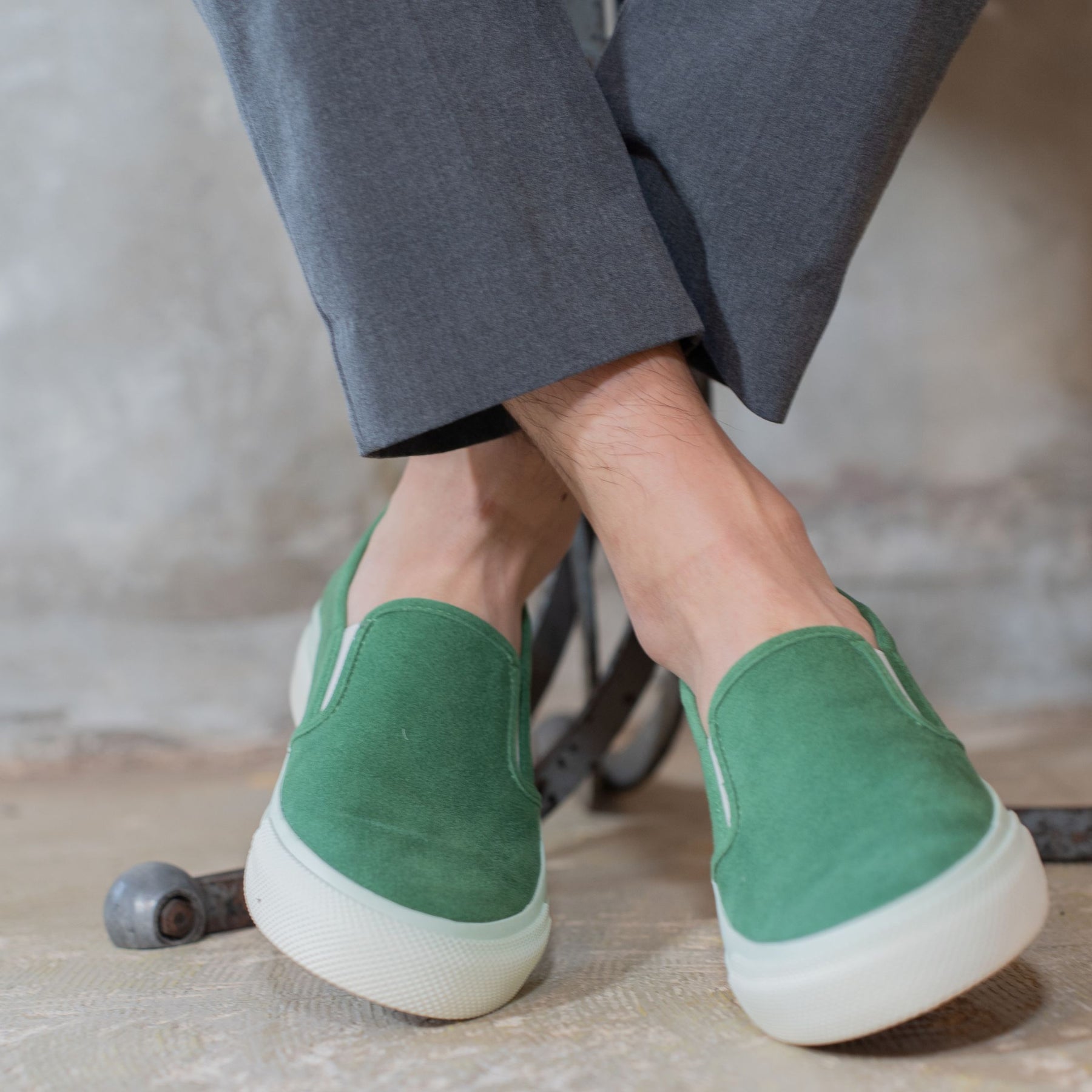 ZUPPA Suede Lotus Green
